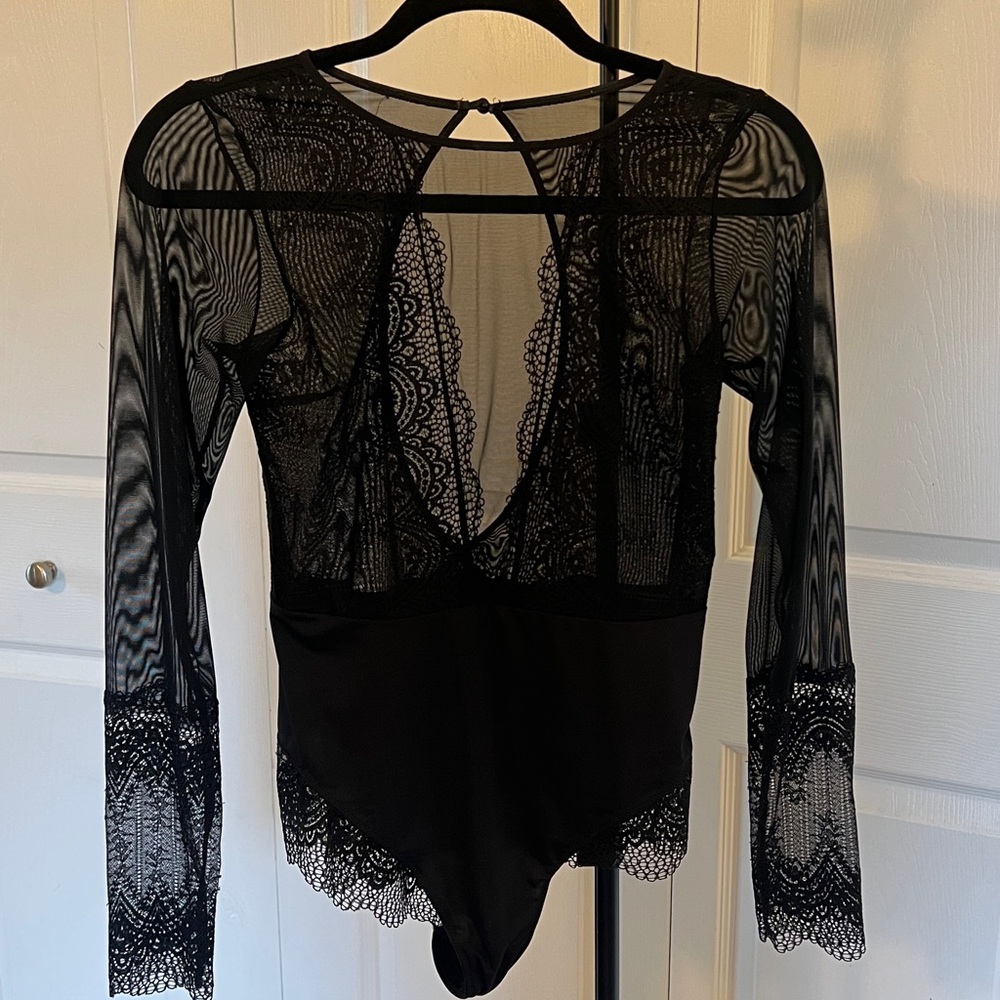 Long sleeve lace, bodysuit, size medium